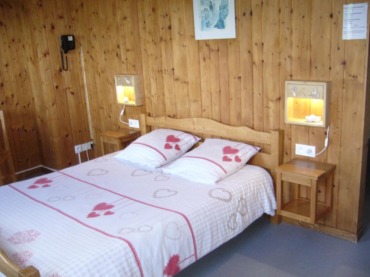 Hotel Auberge Du Grand Git La Chaux Neuve Buitenkant foto