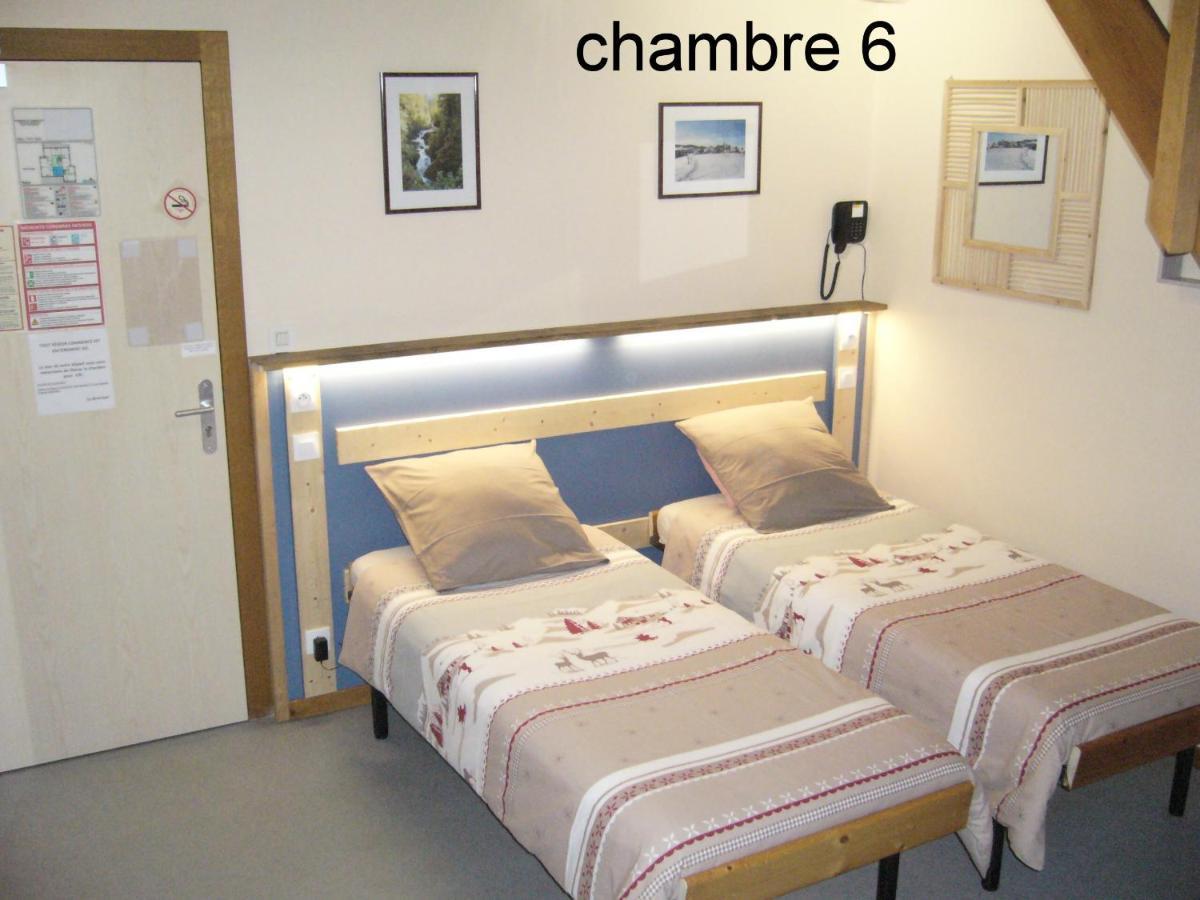 Hotel Auberge Du Grand Git La Chaux Neuve Buitenkant foto