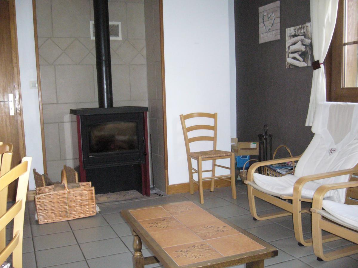 Hotel Auberge Du Grand Git La Chaux Neuve Buitenkant foto