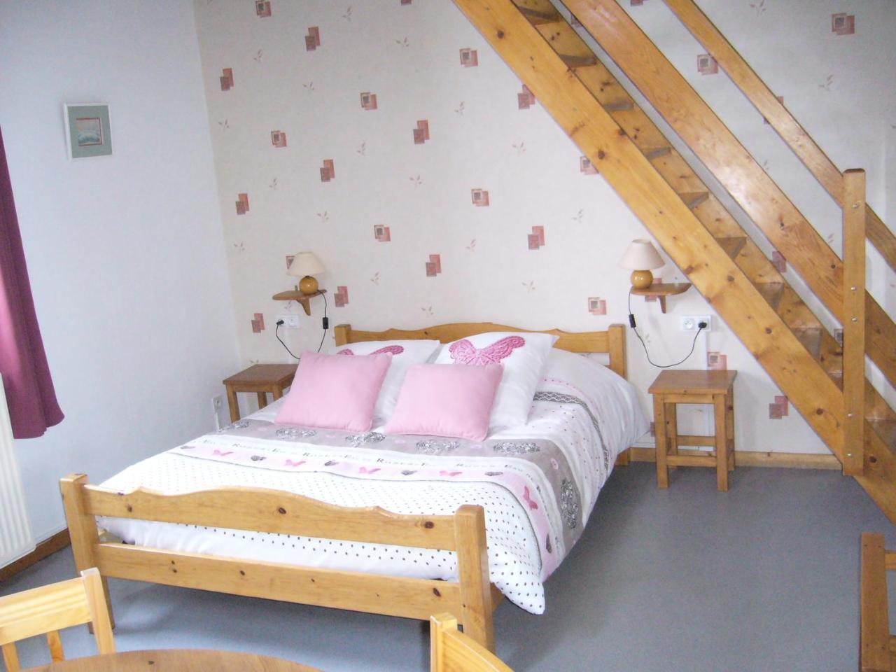 Hotel Auberge Du Grand Git La Chaux Neuve Buitenkant foto