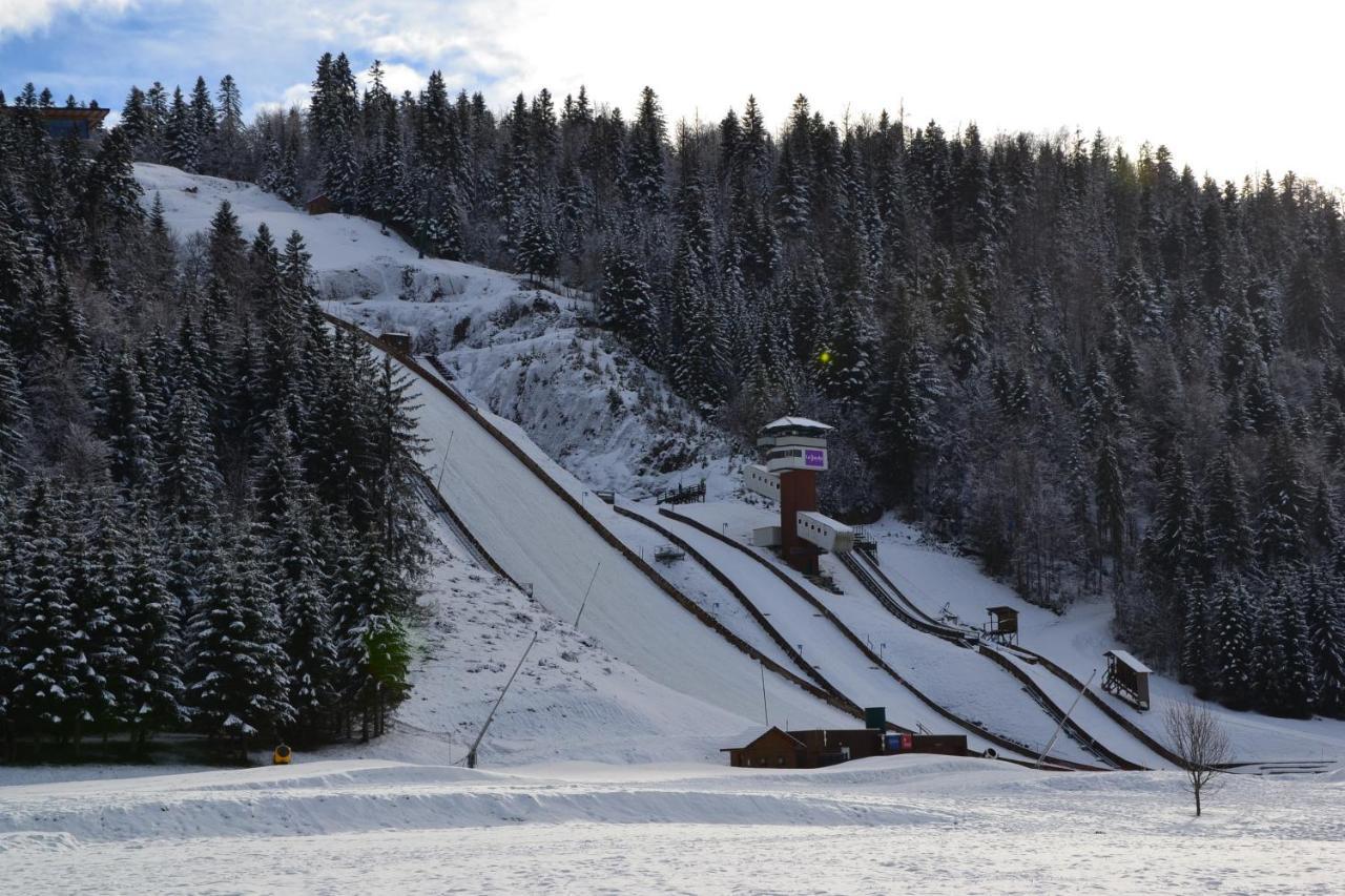 Hotel Auberge Du Grand Git La Chaux Neuve Buitenkant foto