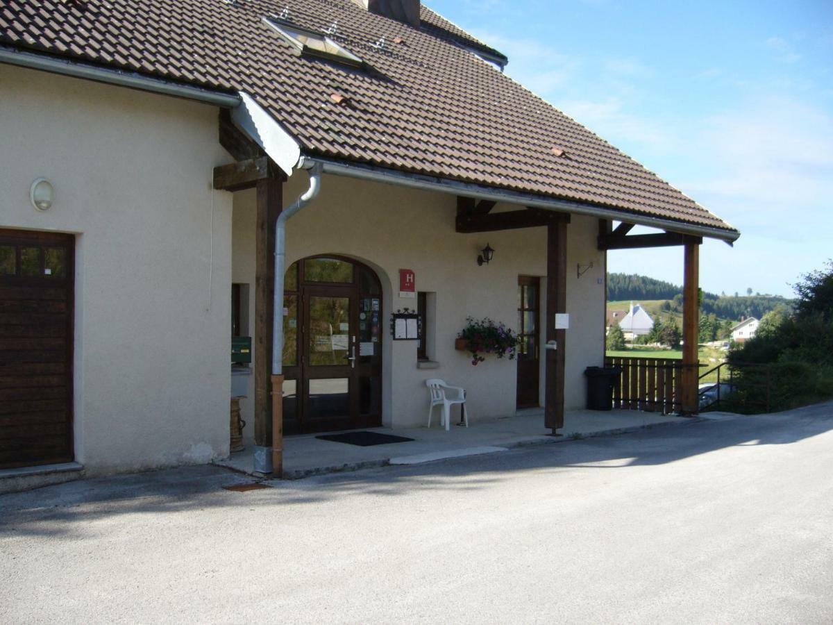 Hotel Auberge Du Grand Git La Chaux Neuve Buitenkant foto